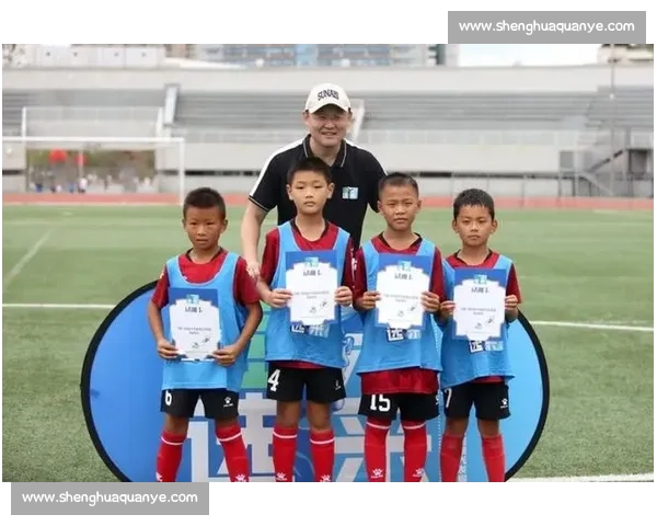 孙继海贬苏超 “仅带文旅”?割裂草根与职业,才是男足病根 孙继海贬苏超 “仅带文旅”?割裂草根与职业,才是男足病根
